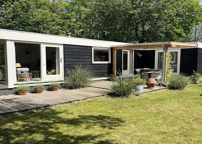 Tatil Evi For Four Guests Near