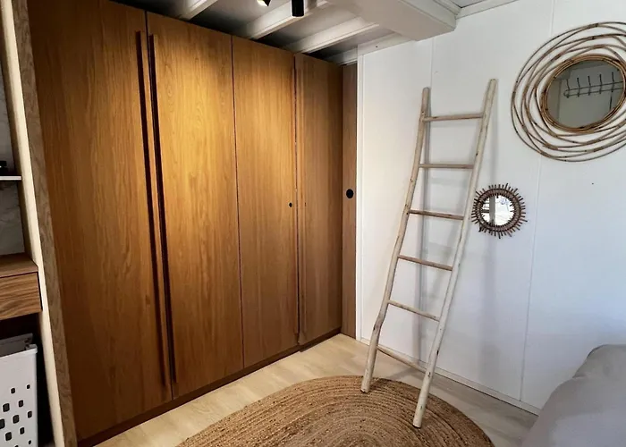 For Four Guests Near Sint Maartensvlotbrug