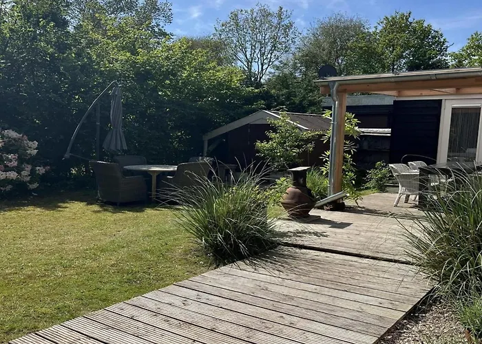 Tatil Evi For Four Guests Near